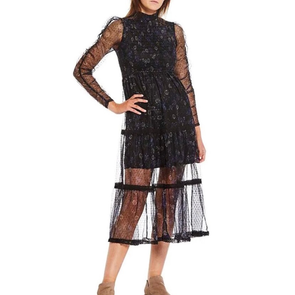 NWT Coco + Jaimeson dress small